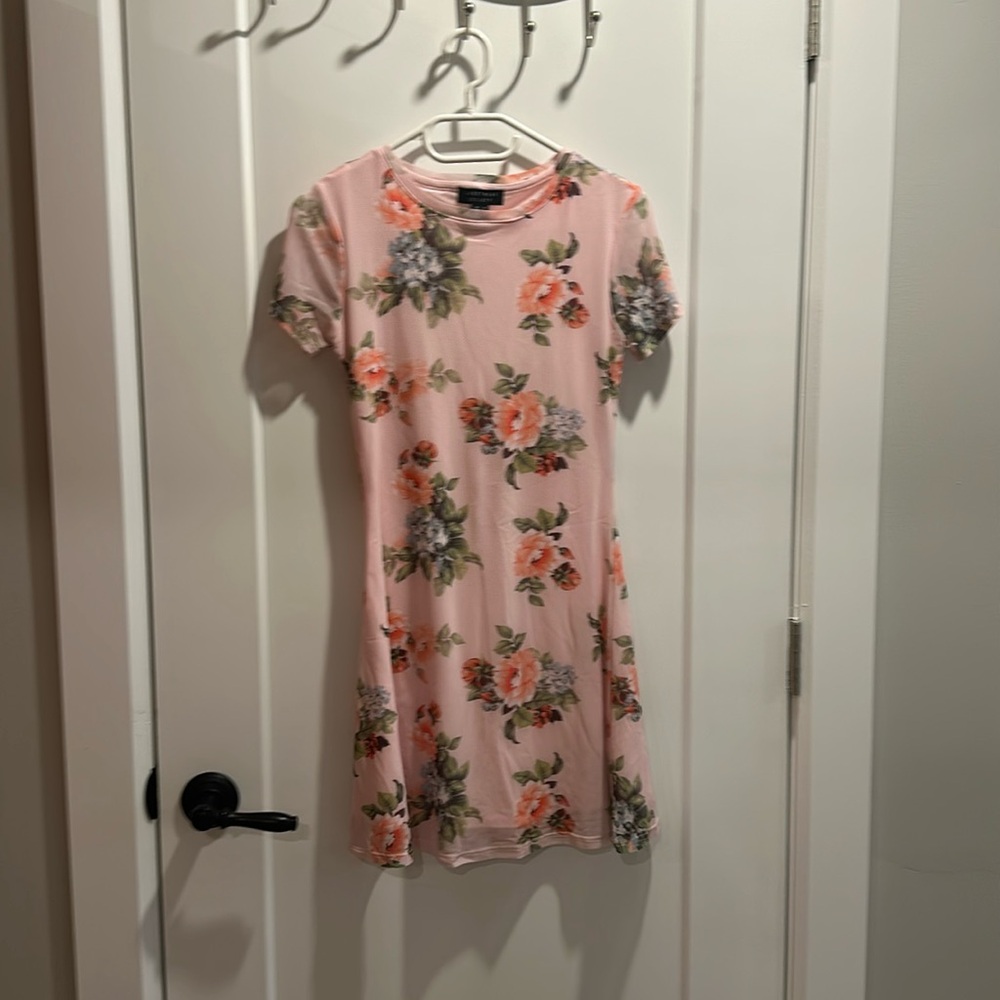 S pink floral dress